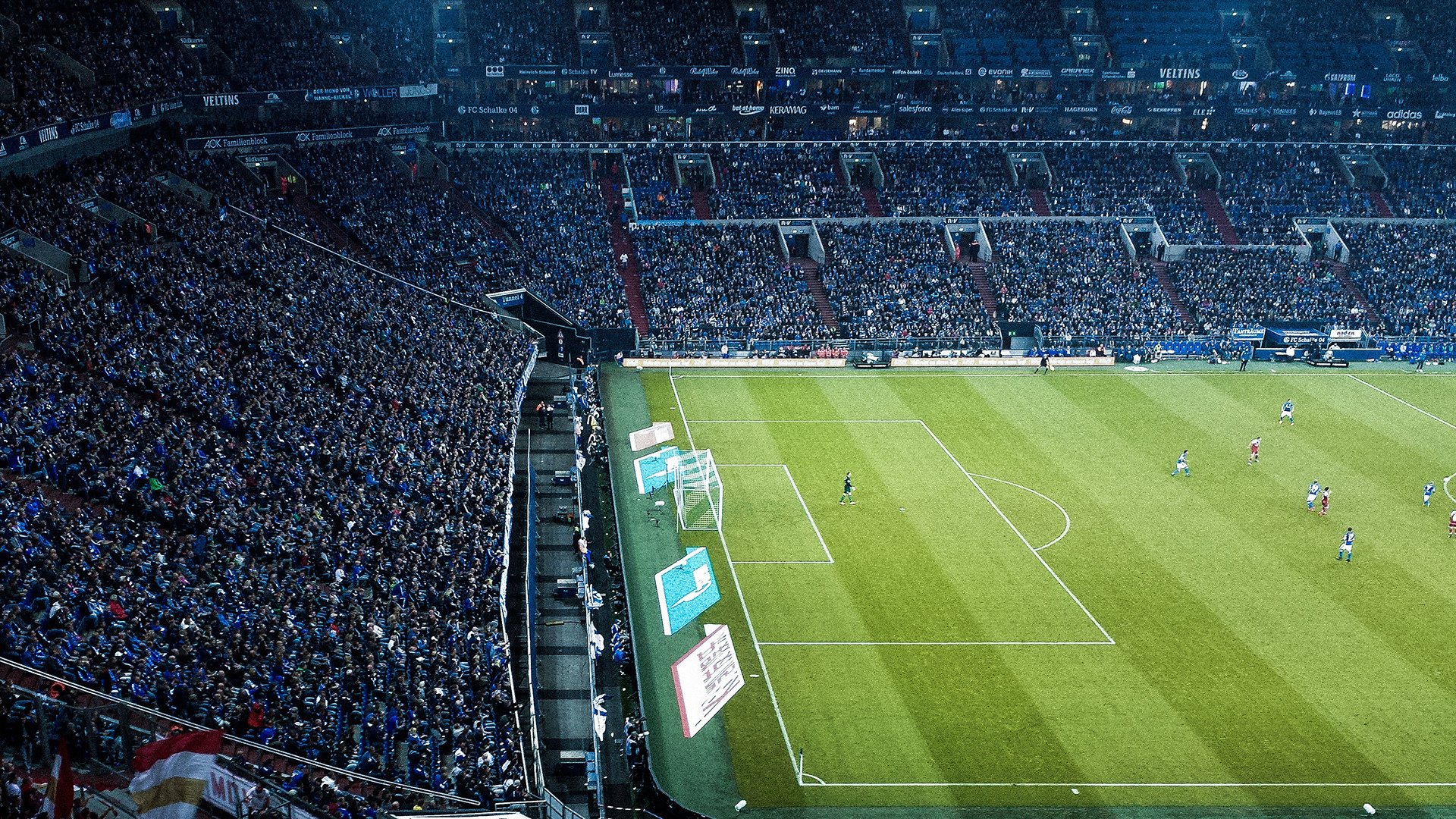 “阿根廷美洲狮队展现出顶级进攻与防守能力”